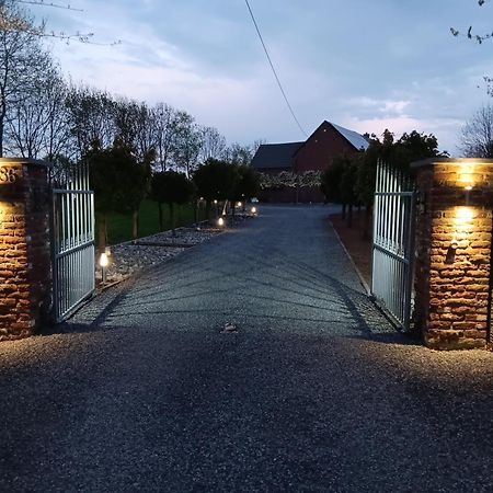 La Chambre Des Daines Binche Exteriör bild